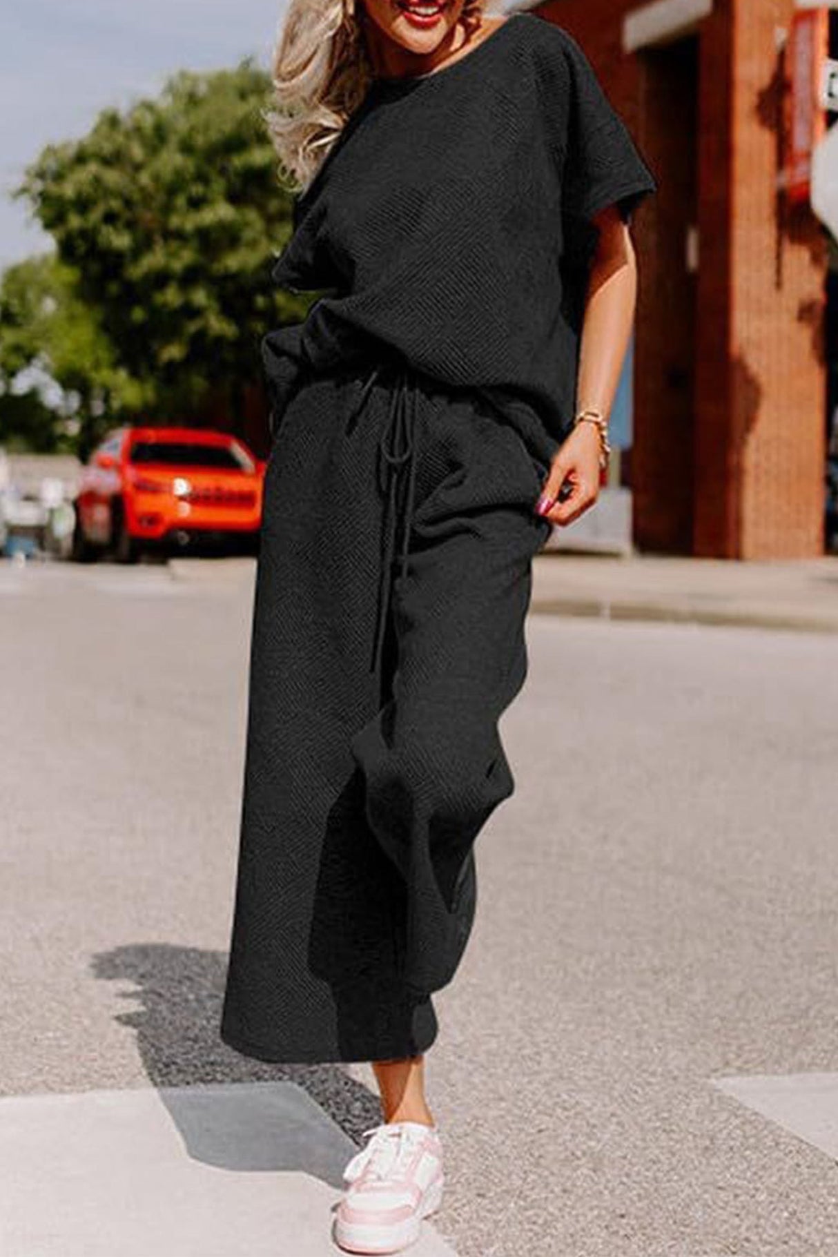 Solid Textured T-shirt Long Pants Set