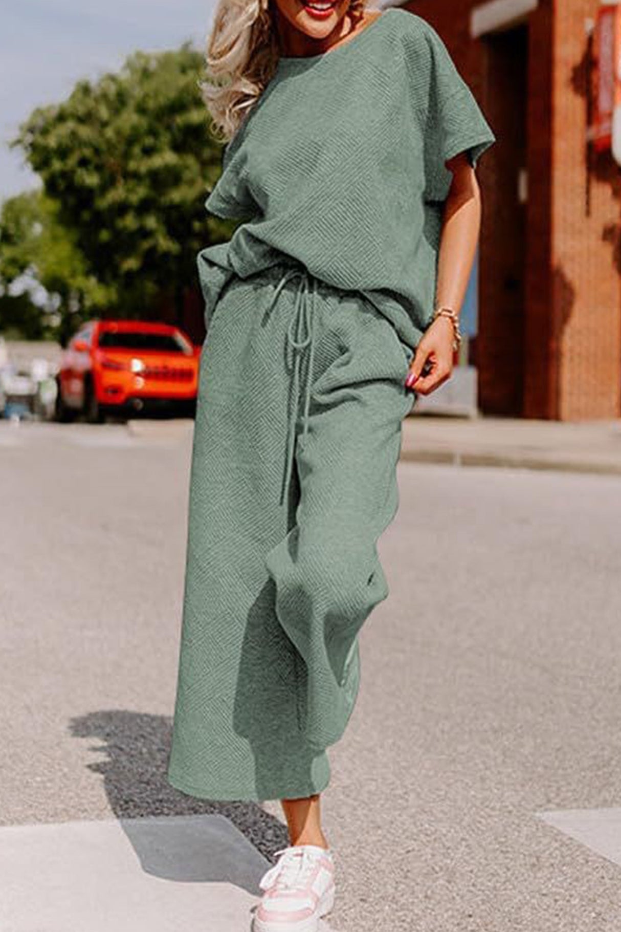 Solid Textured T-shirt Long Pants Set
