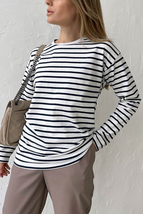 Arolora striped-crew-neck-long-sleeve-cotton-t-shirt
