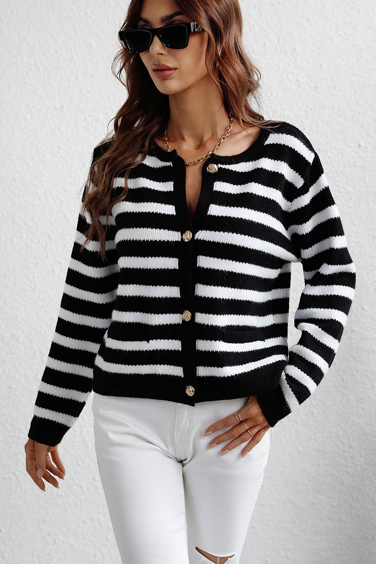 Arolora striped-front-with-pocket-cardigan