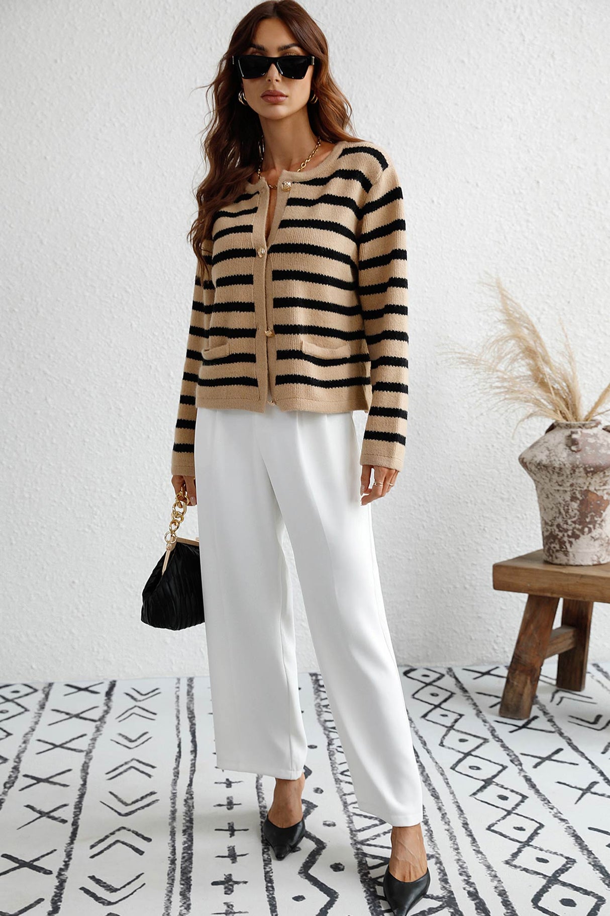 Arolora striped-front-with-pocket-cardigan
