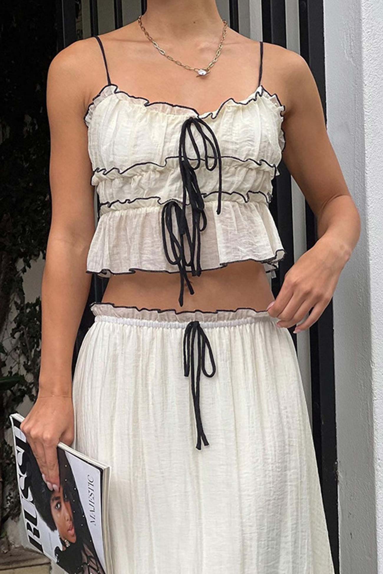 Tie-up Ruffle Midi Skirt Suits