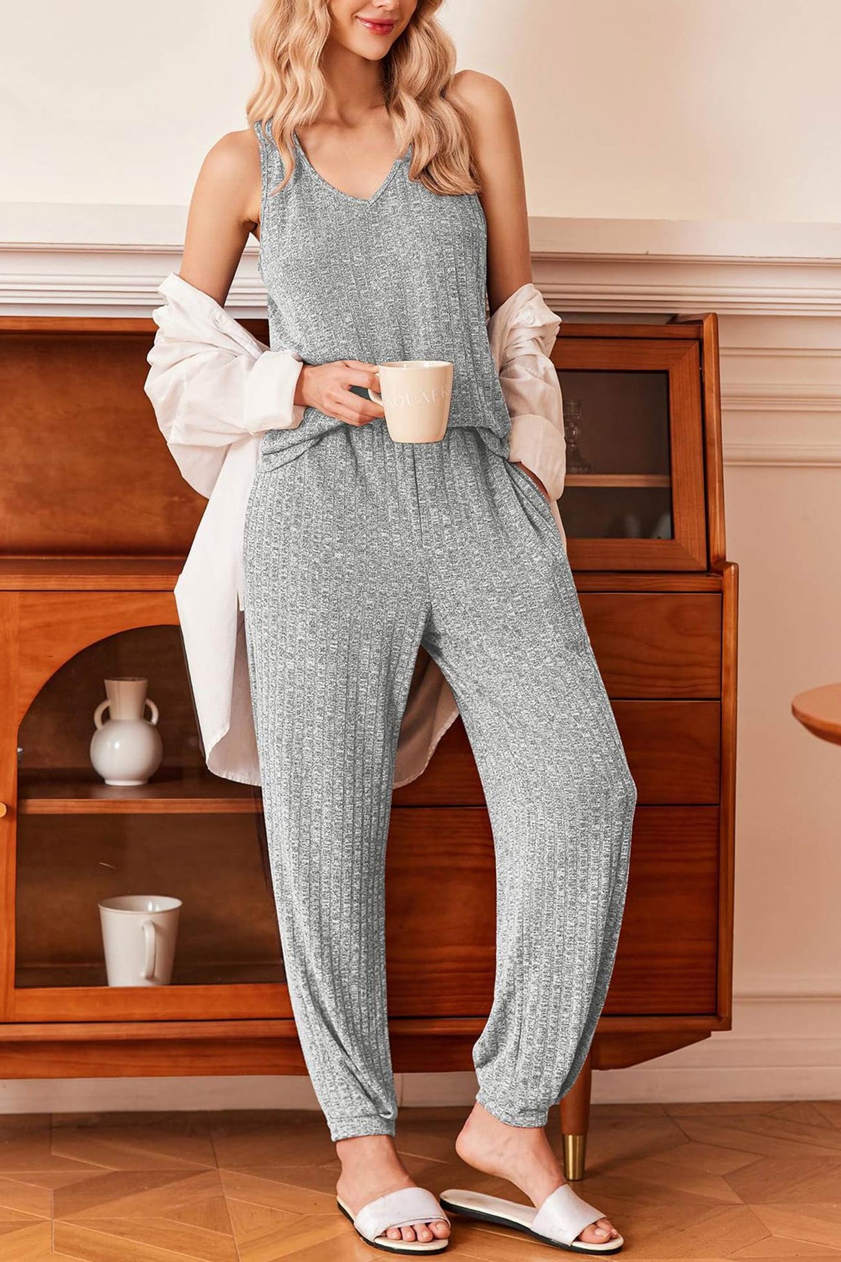 V Neck Tank Top Knit Suits