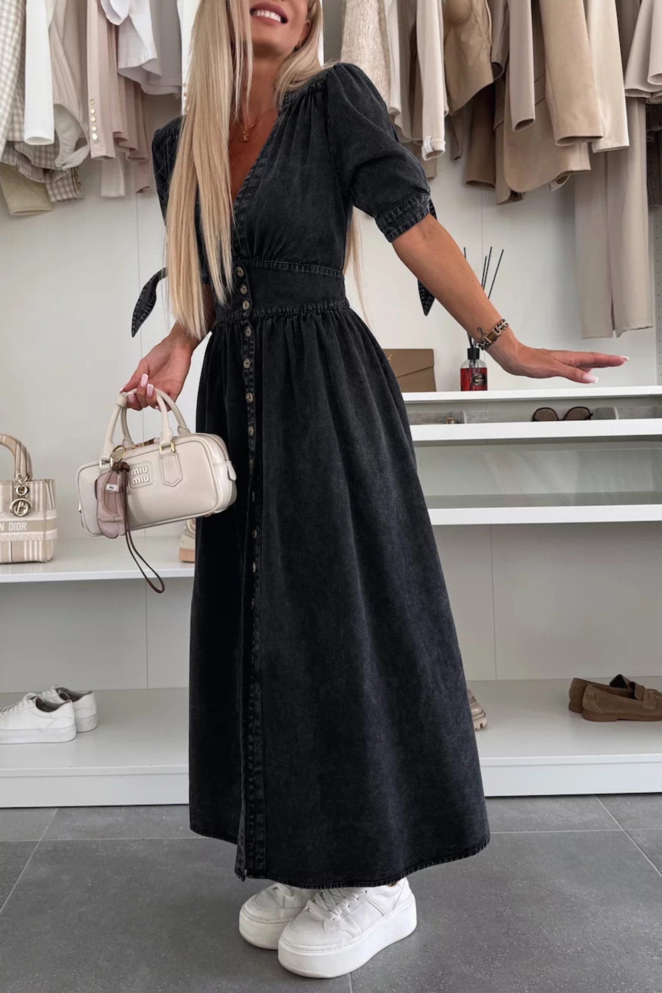 Arolora V-neck Single-breasted Denim Dress