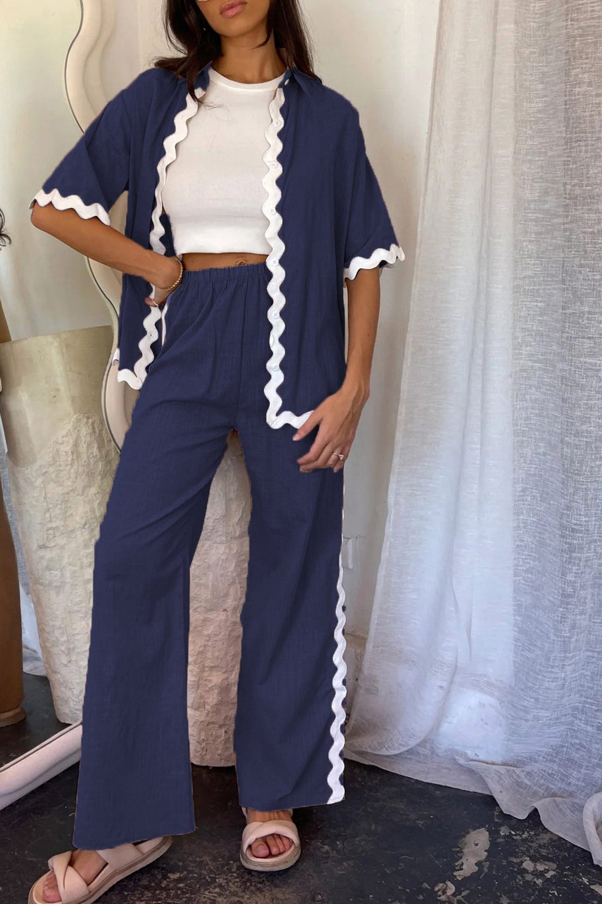 Arolora wavy-stitching-blouse-long-pants-set