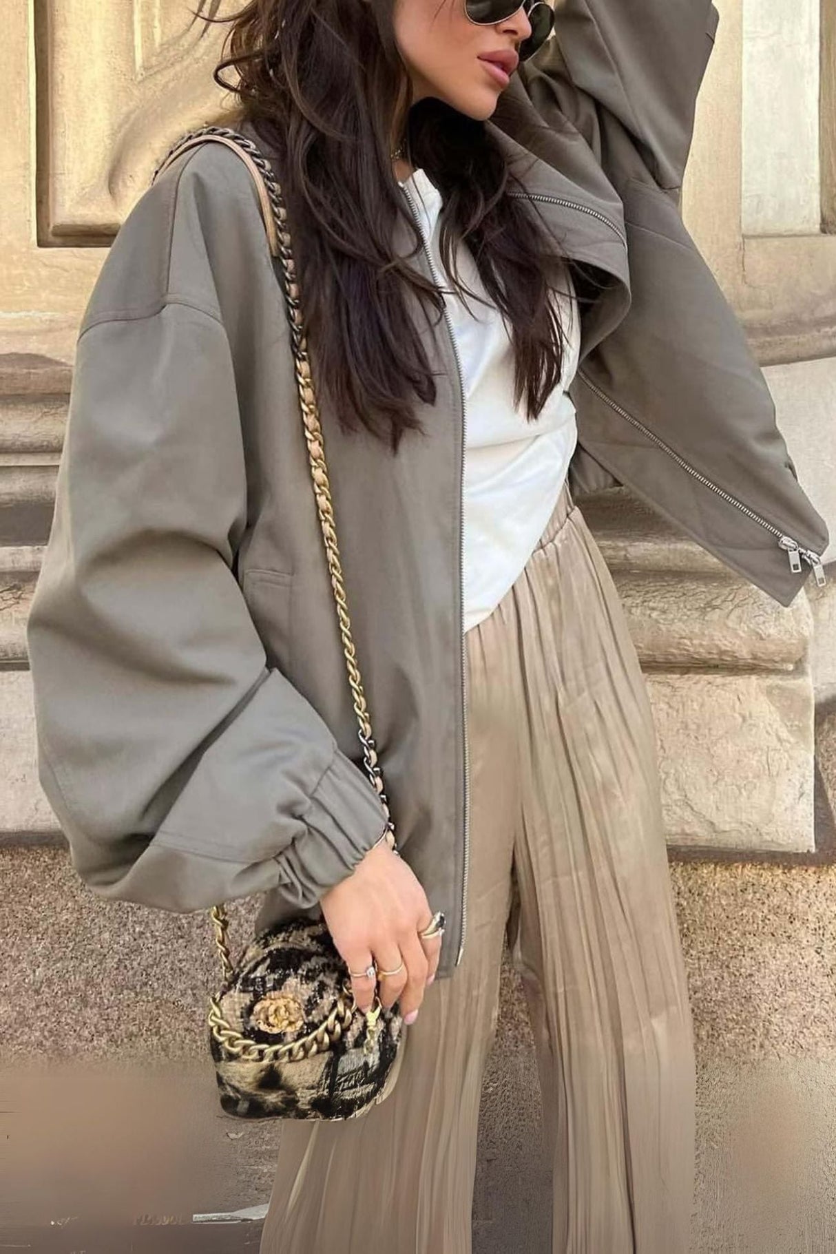 Arolora front-zip-oversized-bomber-jacket