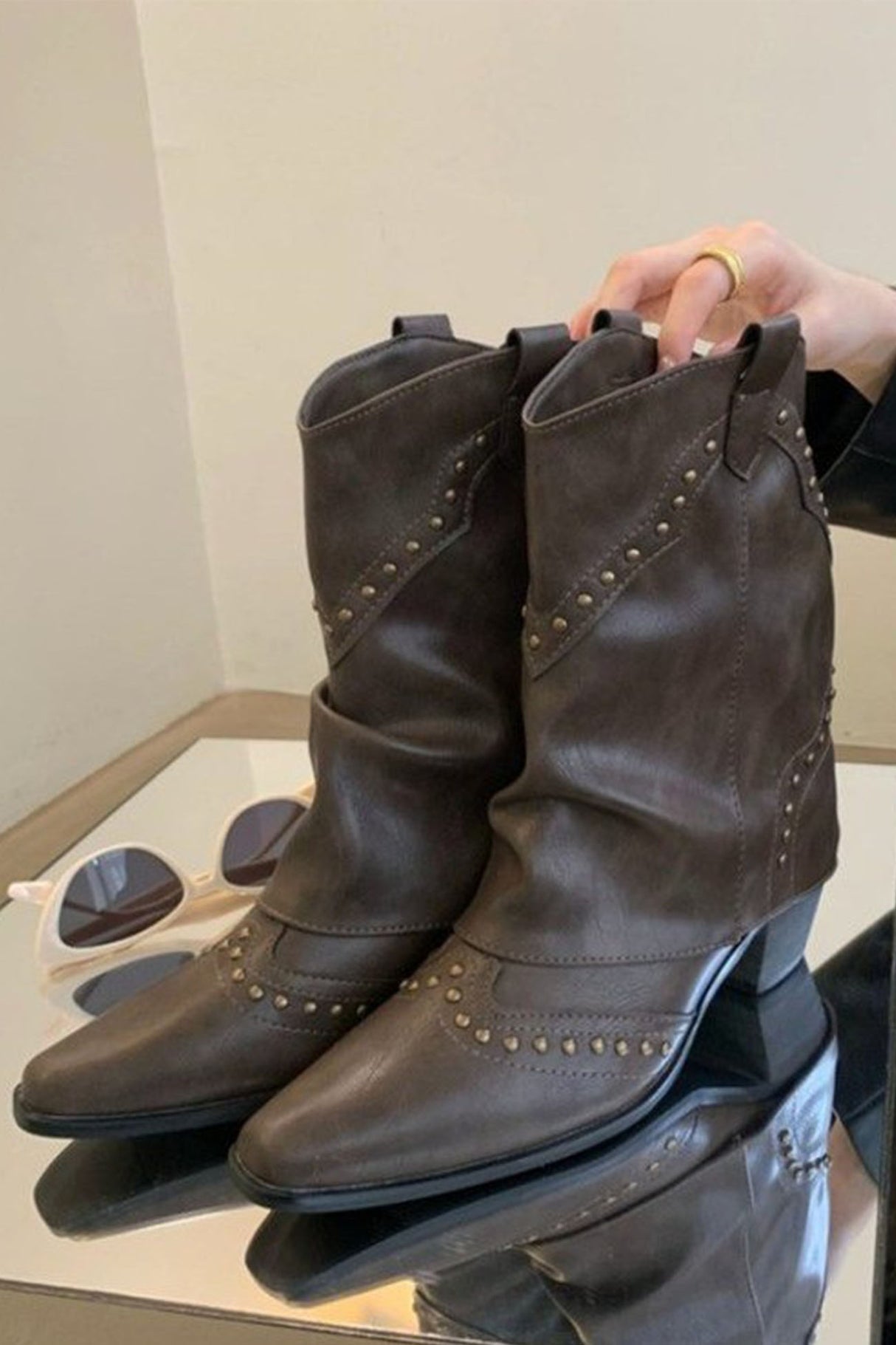 Vintage Pointed Toe Rivet Mid-Calf Boots