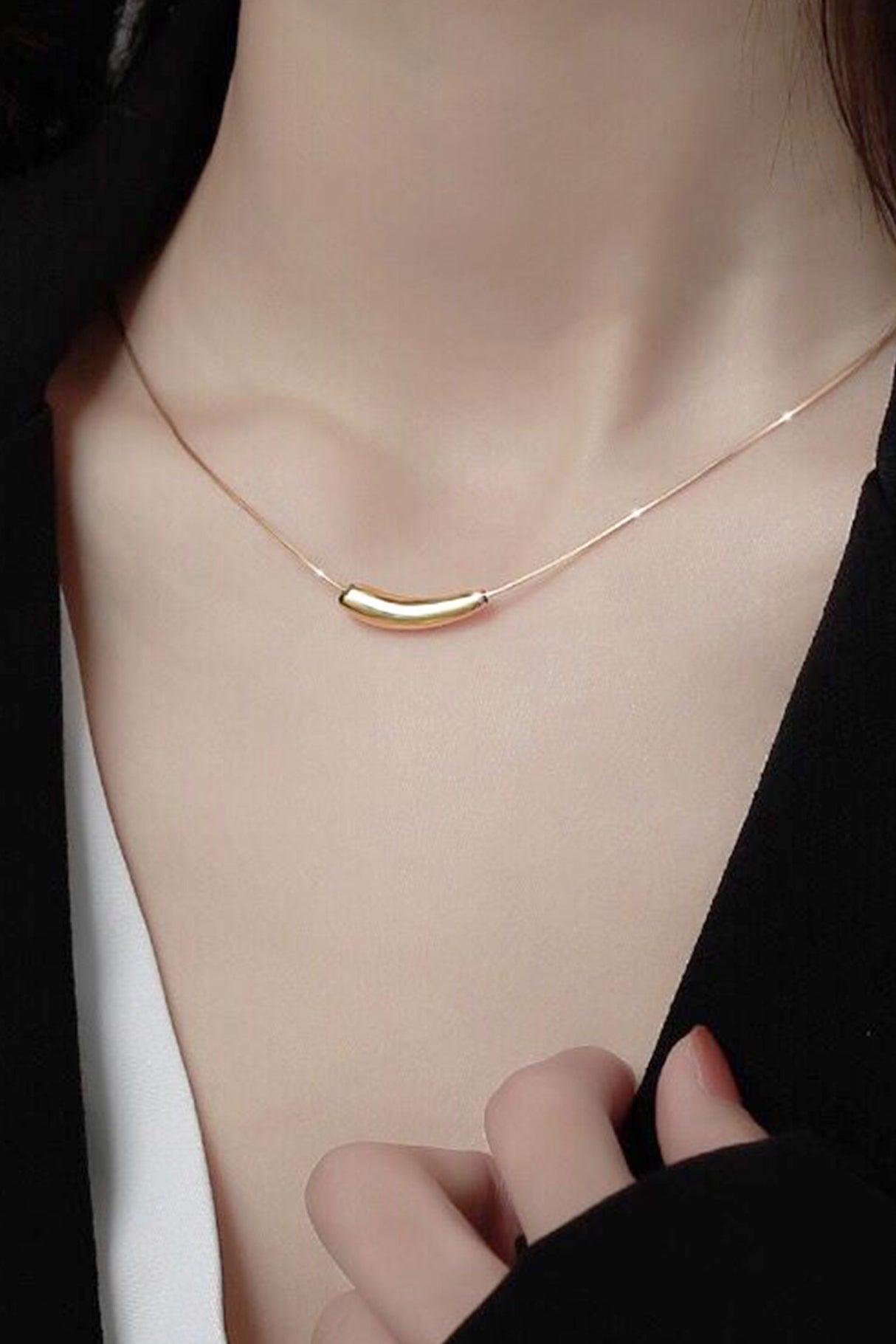 Minimalist Water Drop Necklace