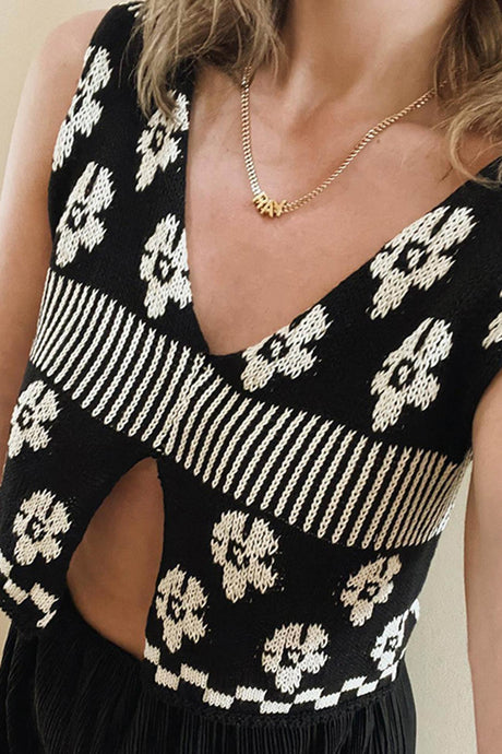 Vintage Y2K Floral Graphic Tank Crop Top