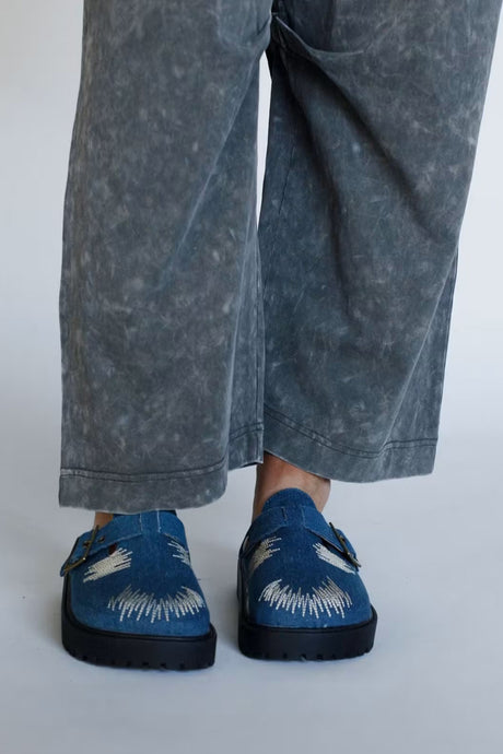 Distressed Denim Closed-toe Slip-on Flat