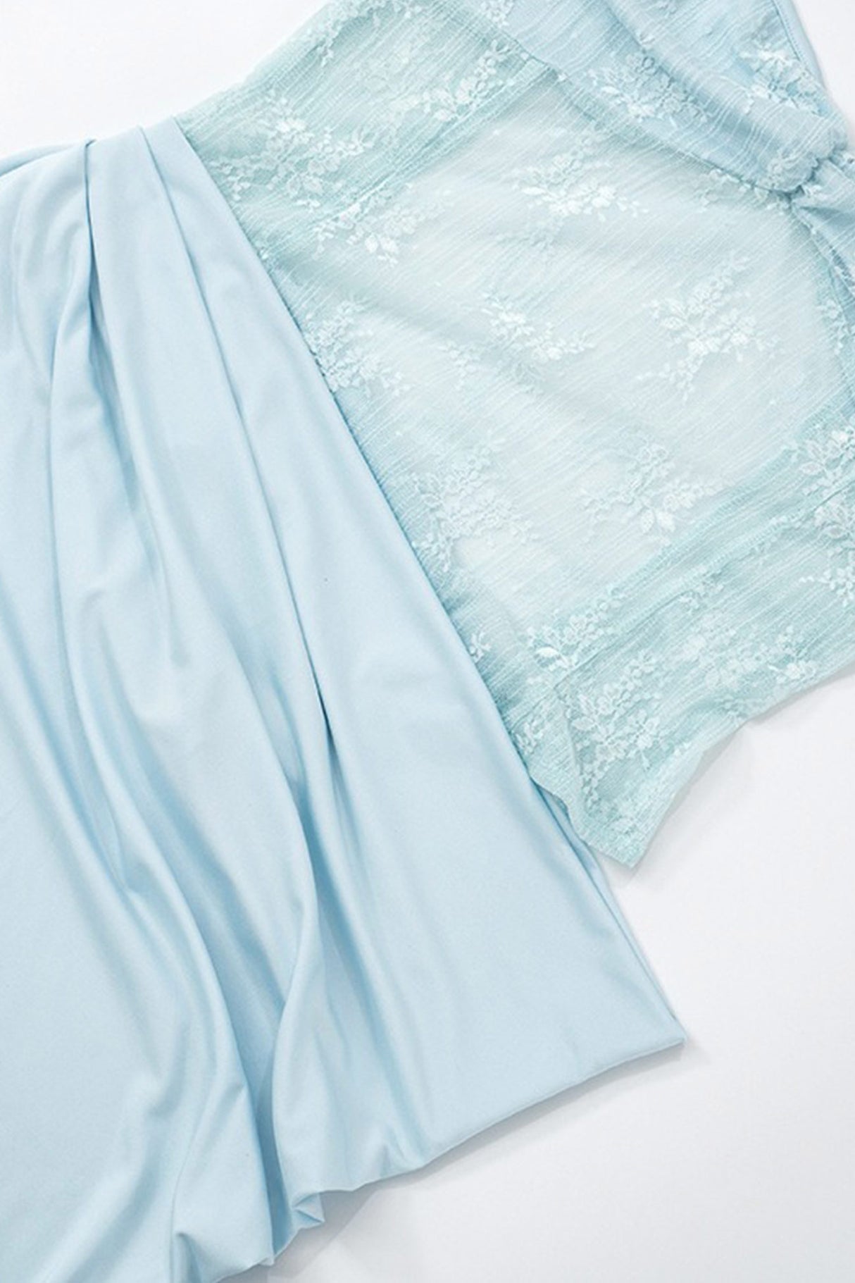 Low Cut Lace Patchwork Ruched Cami Dress