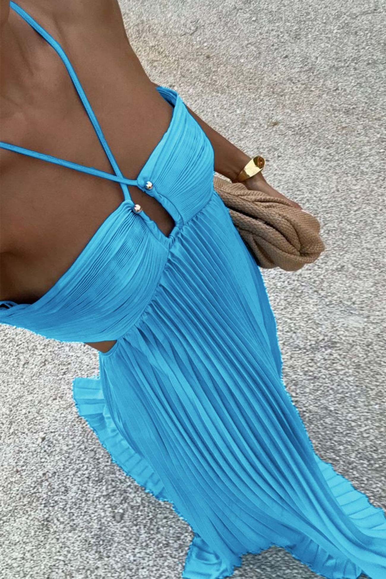 Arolora Halterneck Cutout Pleated Maxi Dress