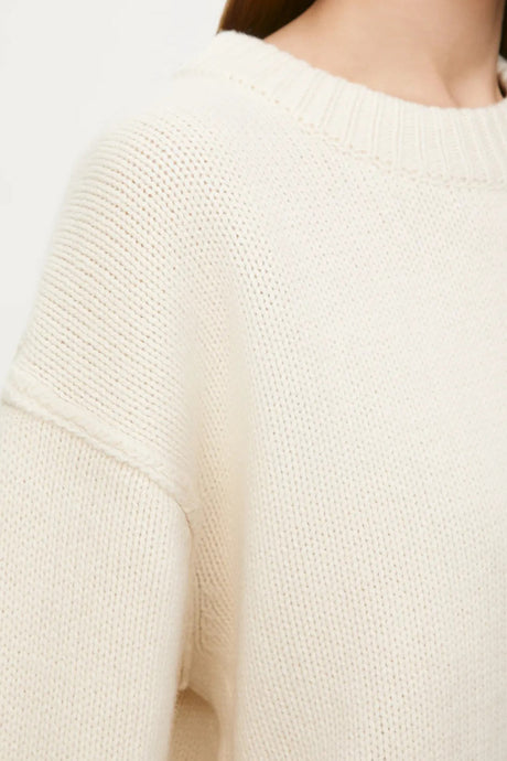 Round Neck Solid Color Pullover Sweater