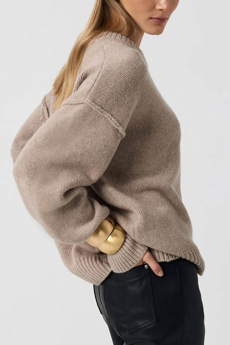 Round Neck Solid Color Pullover Sweater