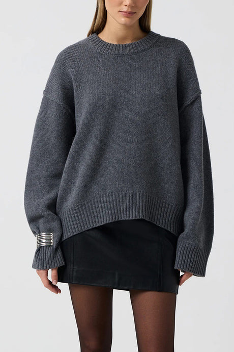 Round Neck Solid Color Pullover Sweater
