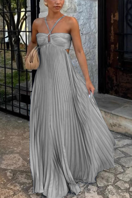 Arolora Halterneck Cutout Pleated Maxi Dress