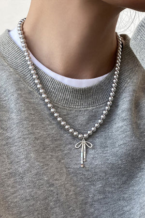 Bow Pendant Grey Pearl Necklace