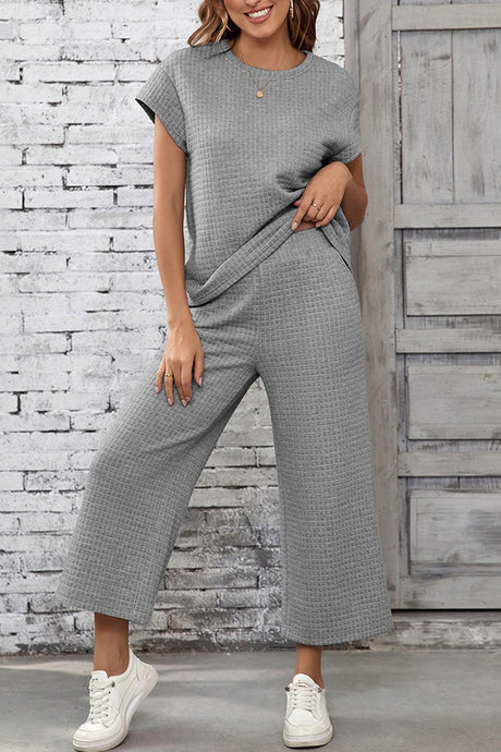 Solid Color Lattice Texture T-shirt Pants Set