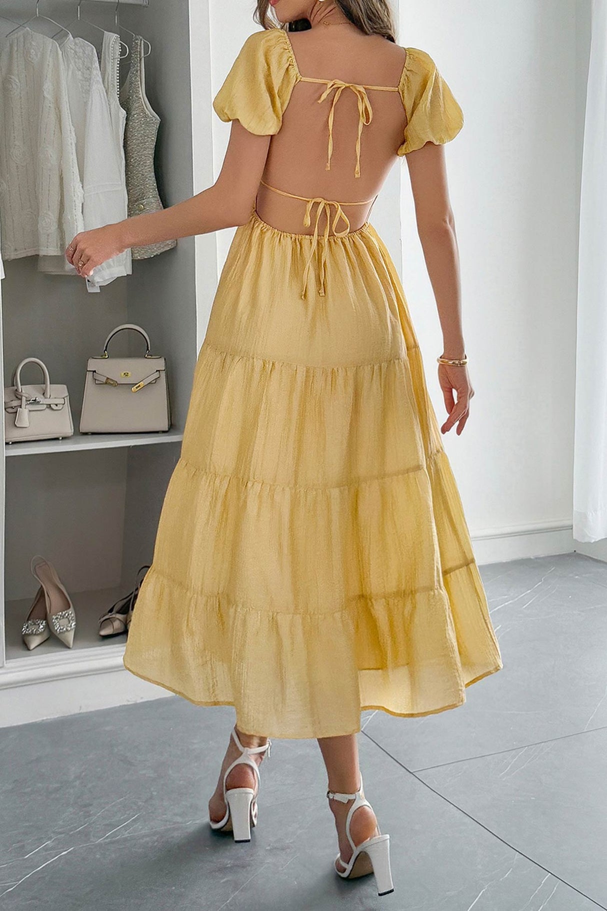 Arolora Low Cut Puff Sleeve Backless Tiered Dress