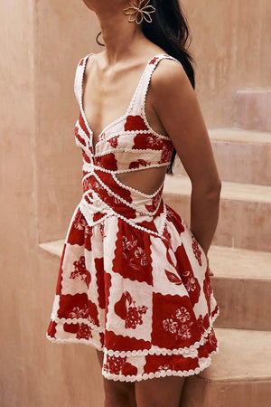 Arolora contrast-printed-cutout-a-line-mini-dress