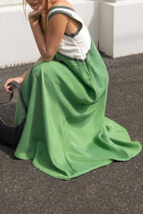 Arolora Contrast V Neck Sleeveless Maxi Dress