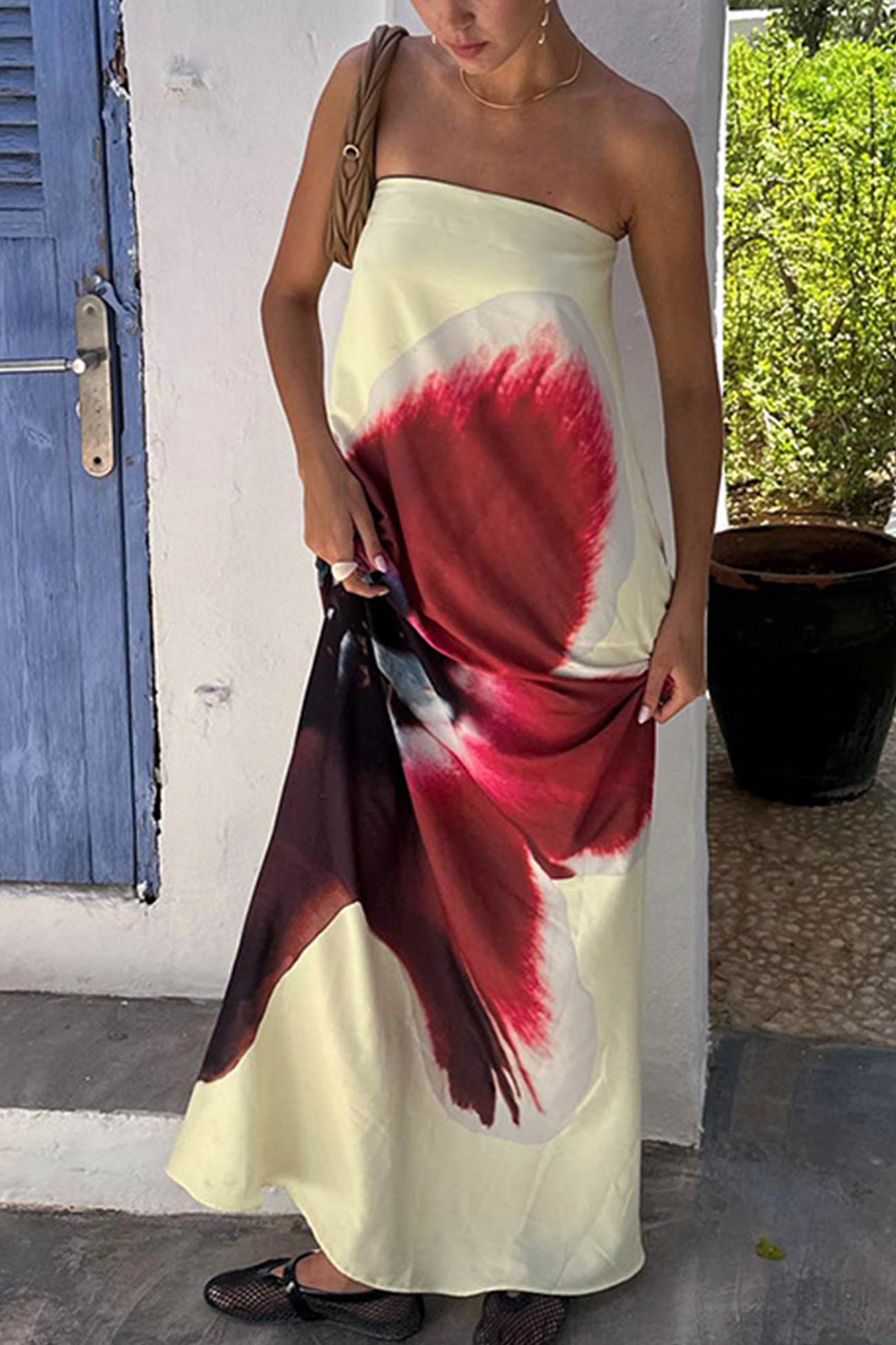 Arolora Floral Print Backless Maxi Dress