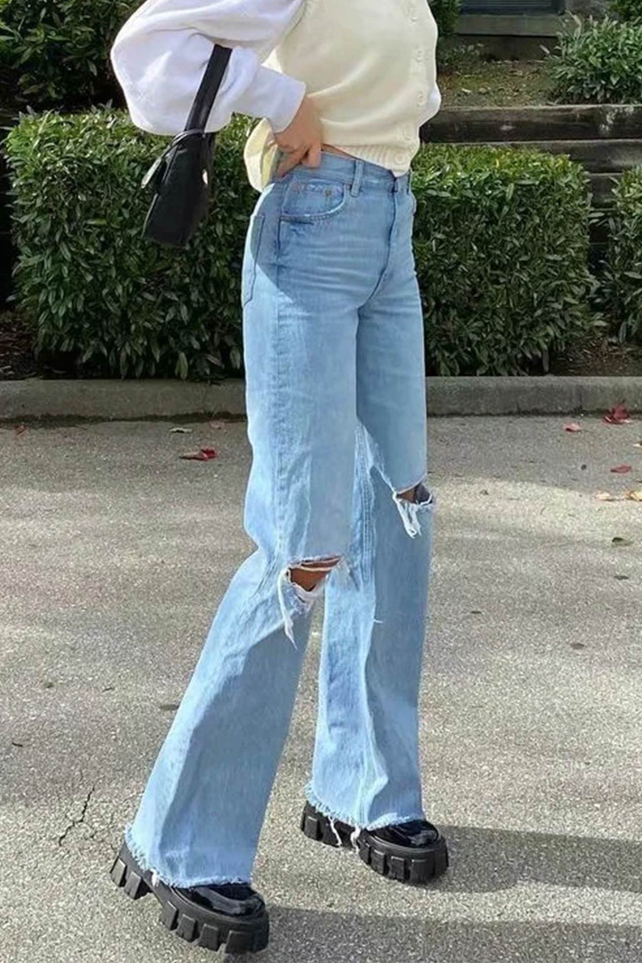 Arolora high-waist-distressed-flare-jeans