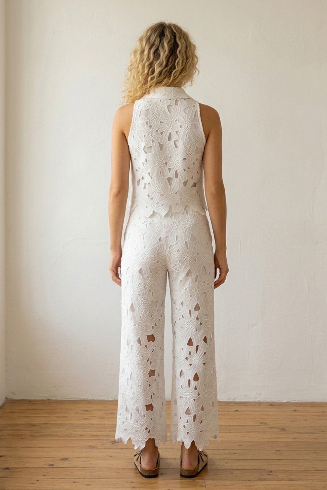 Lapel Hollow Out Lace Vest Pants Set