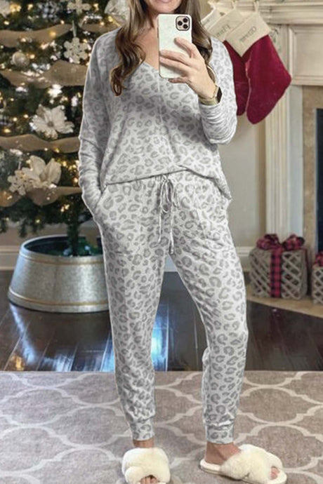 Arolora Leopard Print V Neck Long Sleeve Loungewear