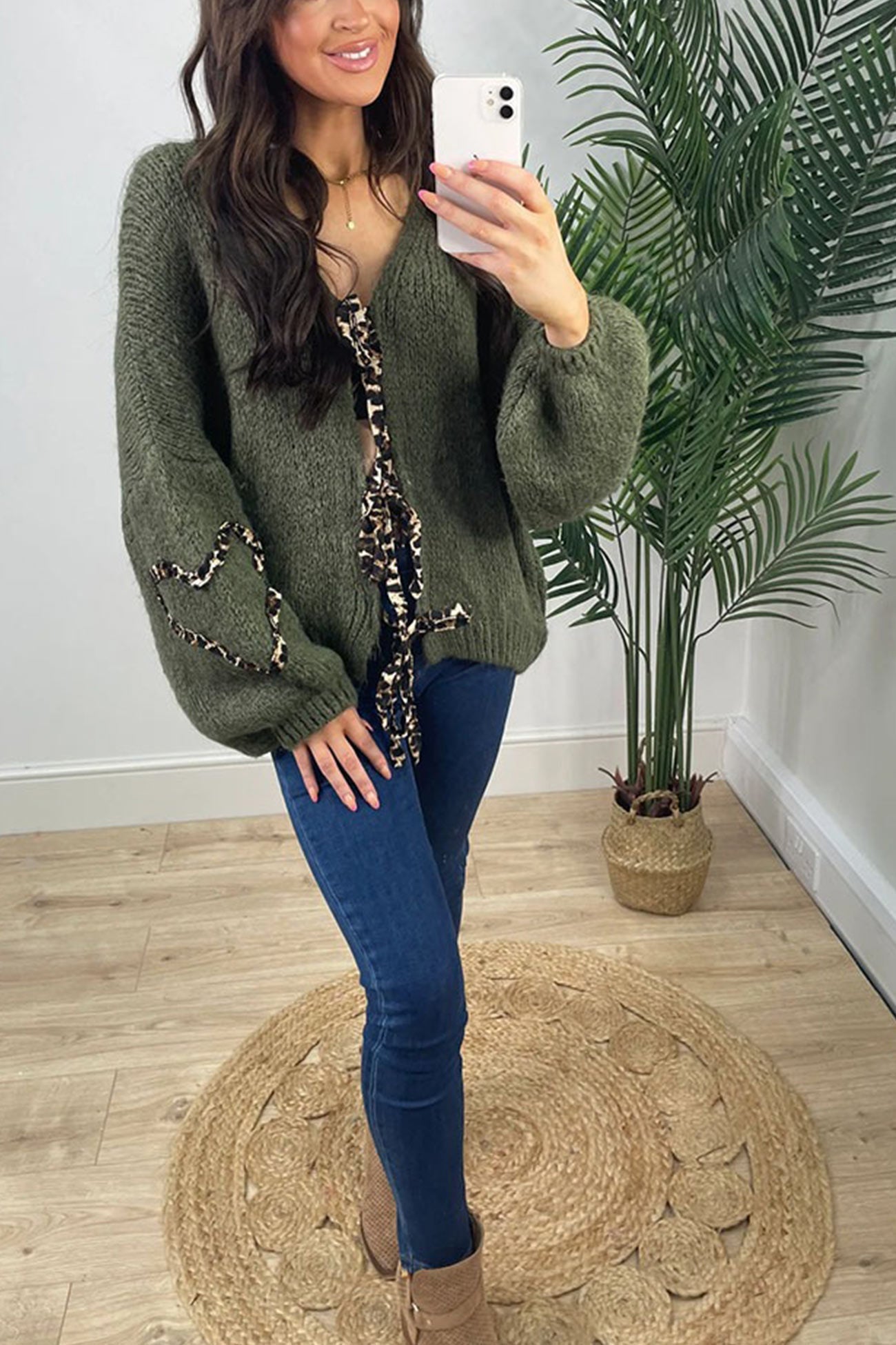 Arolora Leopard Tie-up Knit Cardigan
