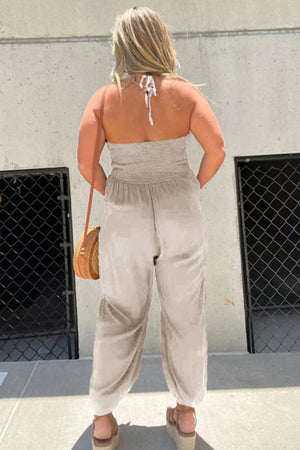 Low Cut Halterneck Pocketed Jumpsuits