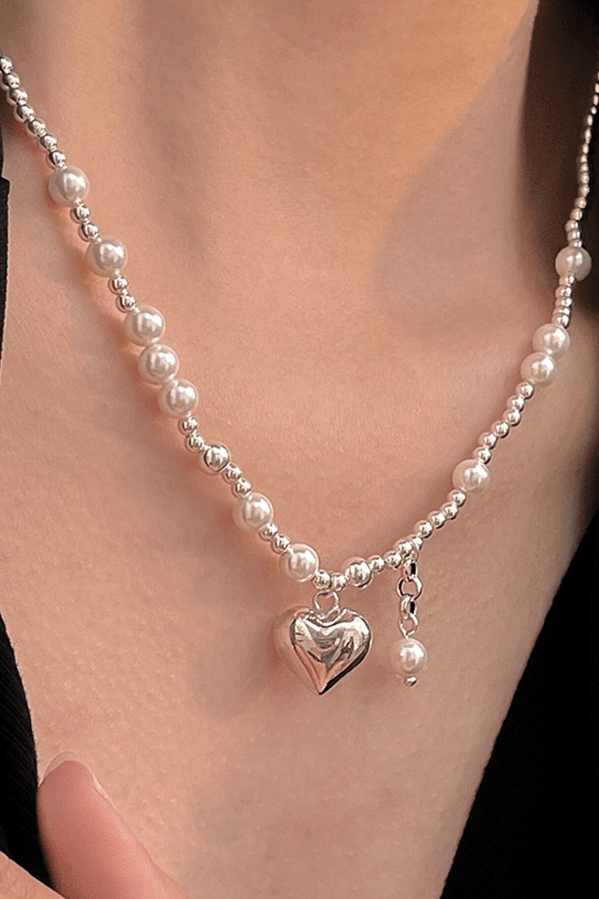 Pearl Peach Heart Pendant Necklaces