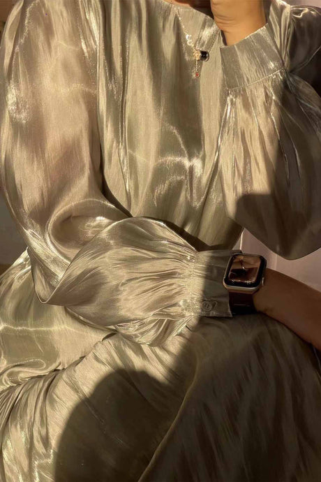 Arolora pleated-tie-waist-long-sleeve-maxi-dress