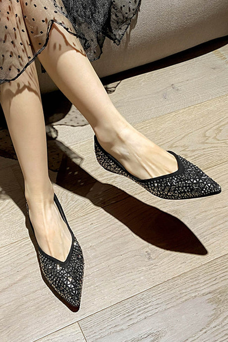 Arolora pointed-rhinestone-flats