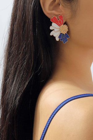 Retro Alloy Flower Stud Earrings