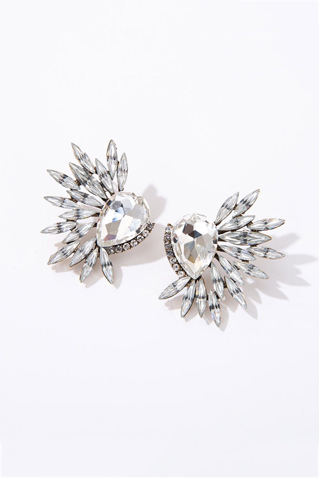 Rhinestone Wing Shape Earrings