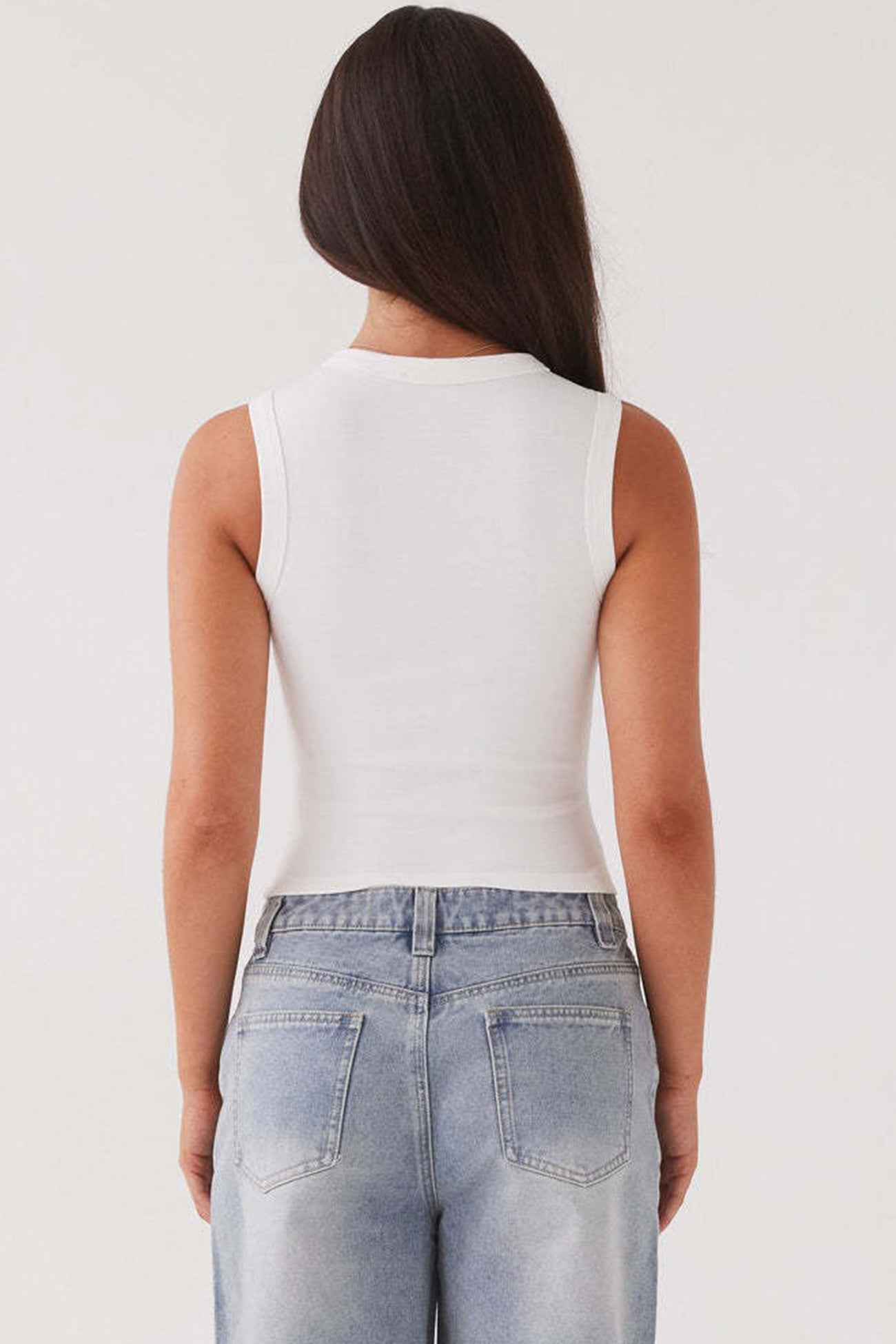 Arolora Solid Color Button-down Knit Tank Top