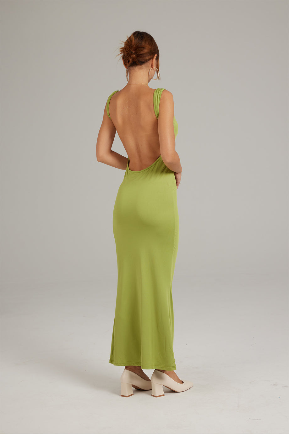 Solid Color Cowl Neck Backless Pack Hip Dress – AROLORA