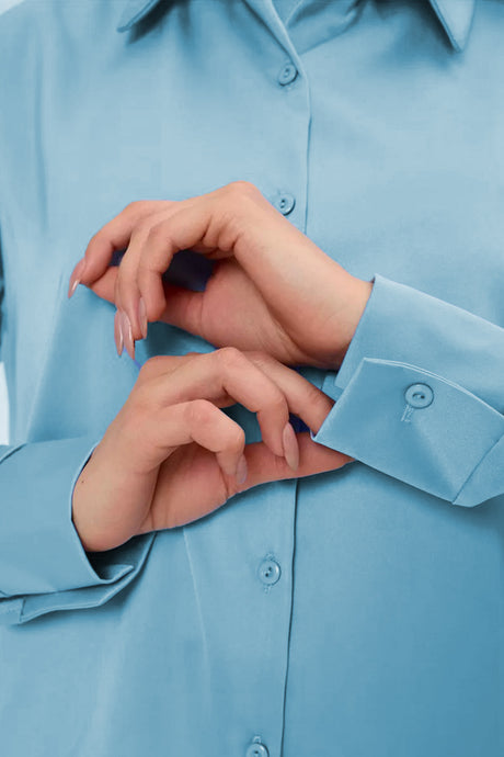 Arolora Solid Color Slim Fit Blouse