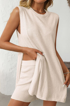 Arolora Solid Color Slit Knit Vest Shorts Set