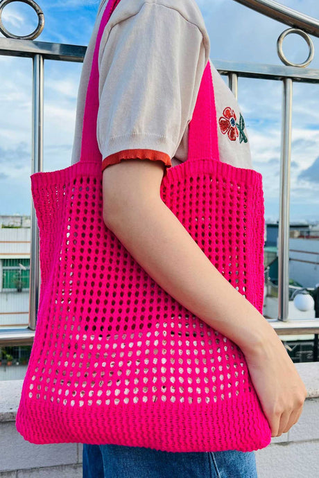 Solid Hollow Out Knit Shoulder Bag