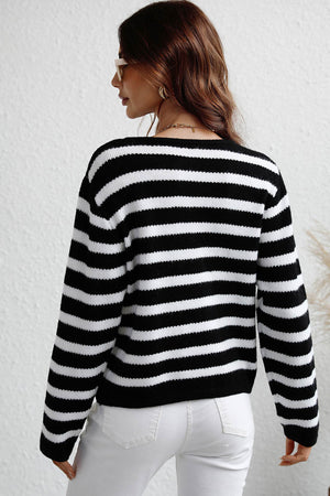 Arolora striped-front-with-pocket-cardigan