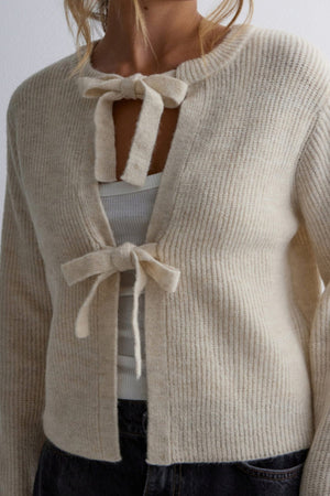 Arolora tie-up-ribbed-knit-short-cardigan