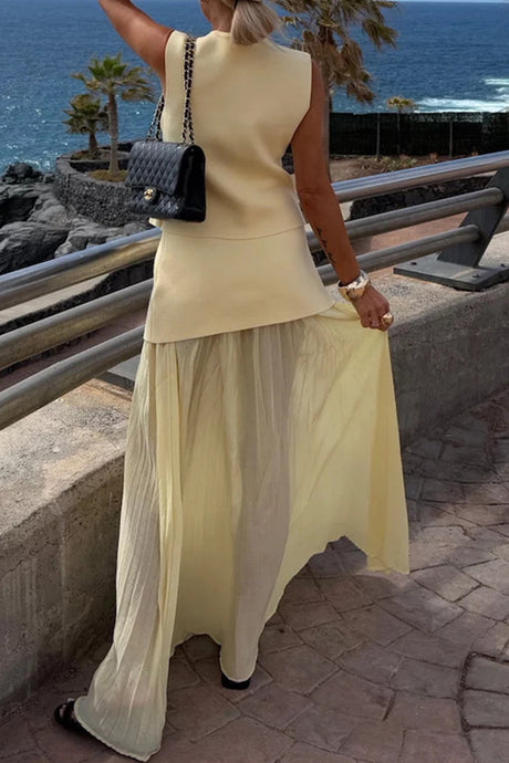 Arolora V Neck Knit Tank Top Patchwork Pleated Skirt Set