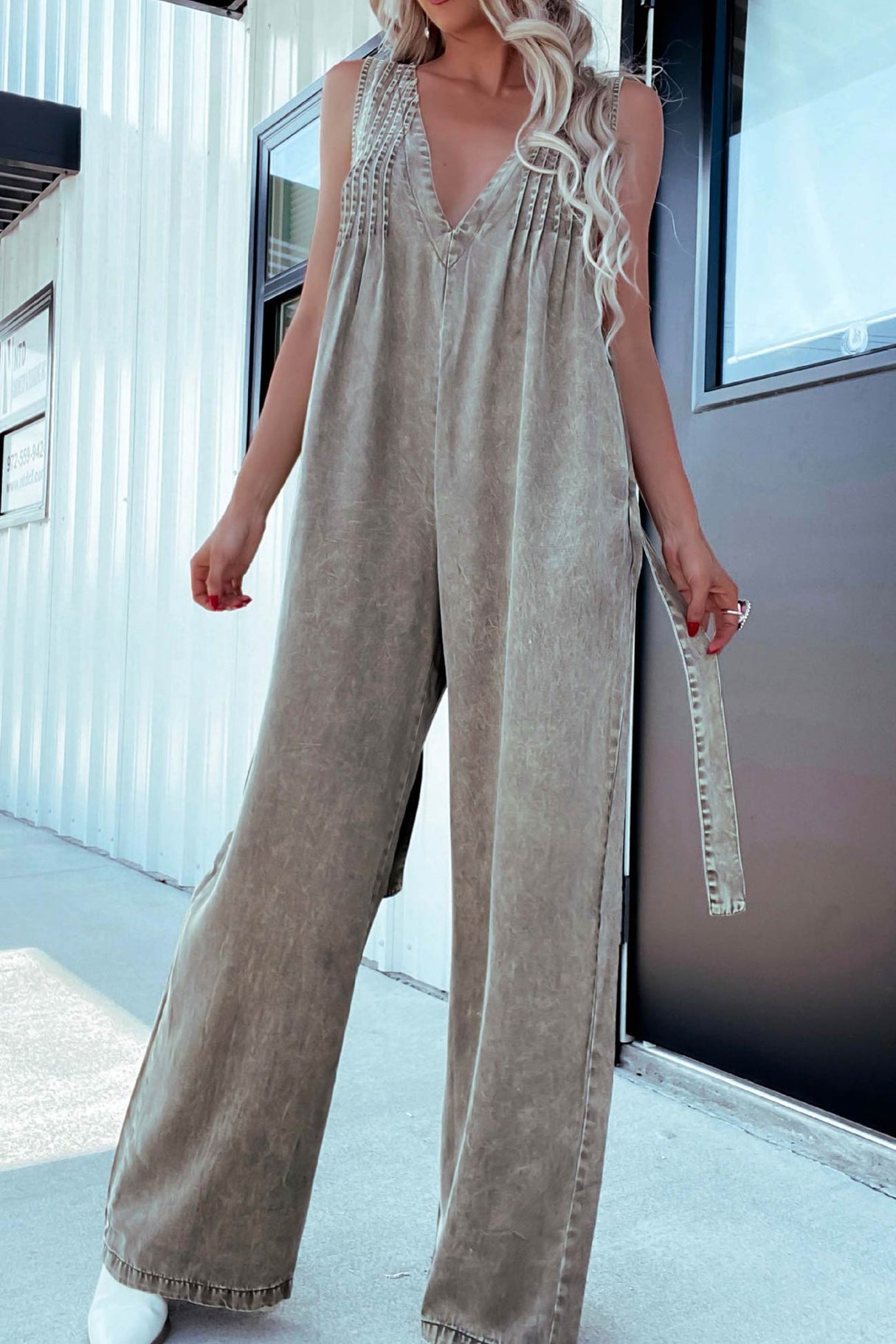 Arolora V Neck Smocked Backless Denim Jumpsuits