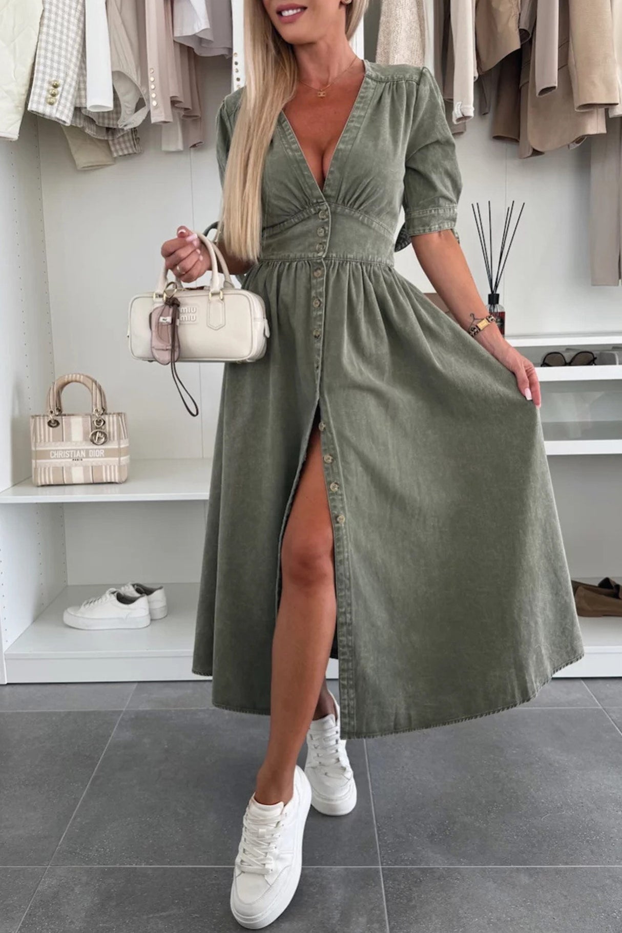 Arolora V-neck Single-breasted Denim Dress