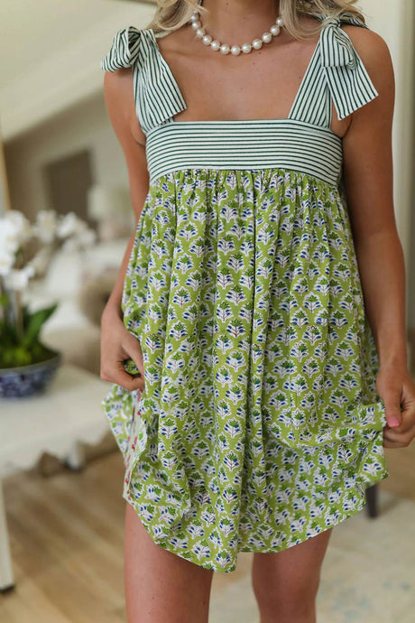 Arolora Vintage Strappy Floral Print Mini Dress