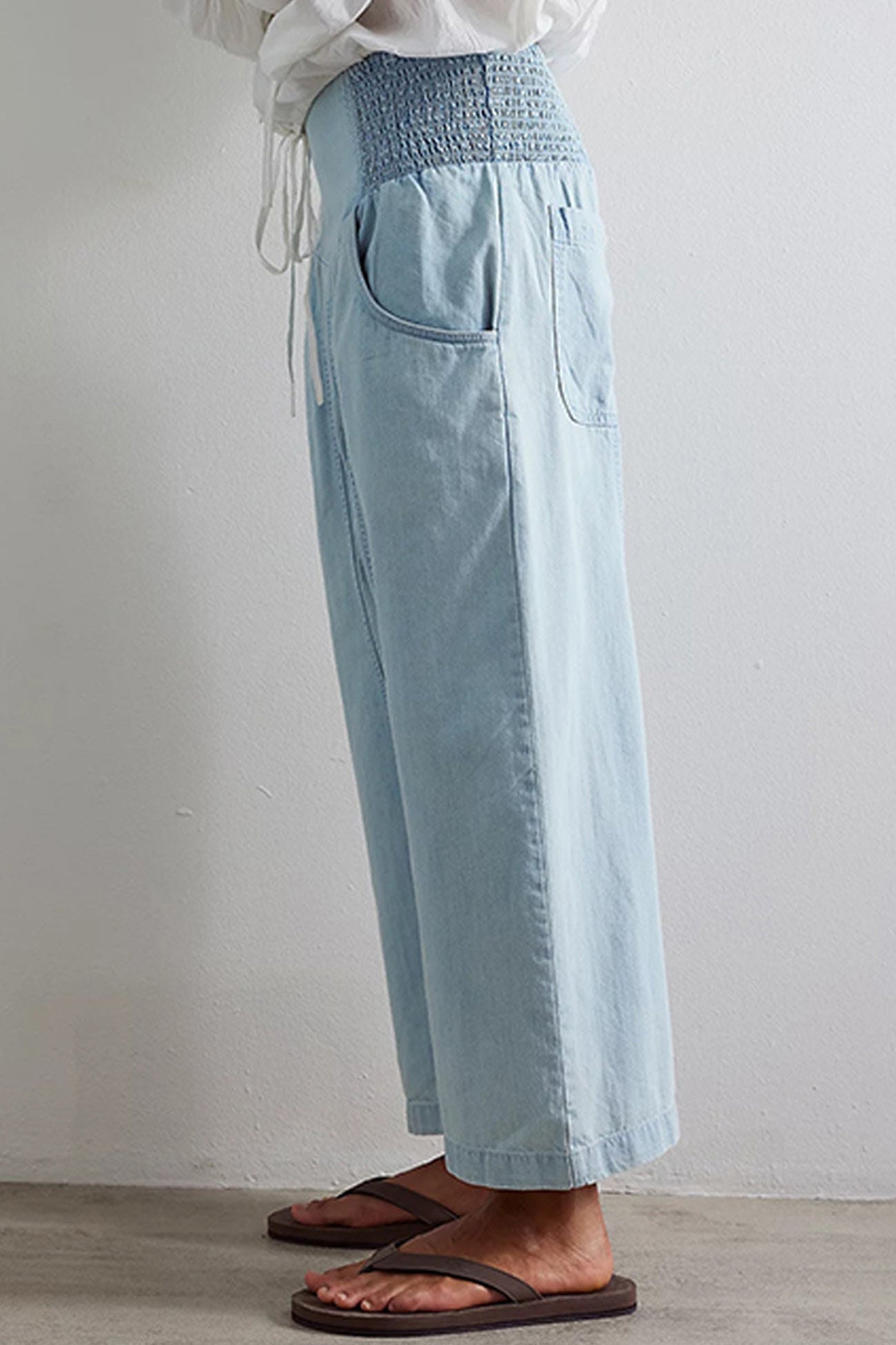 Arolora wash-low-rise-baggy-haren-jeans