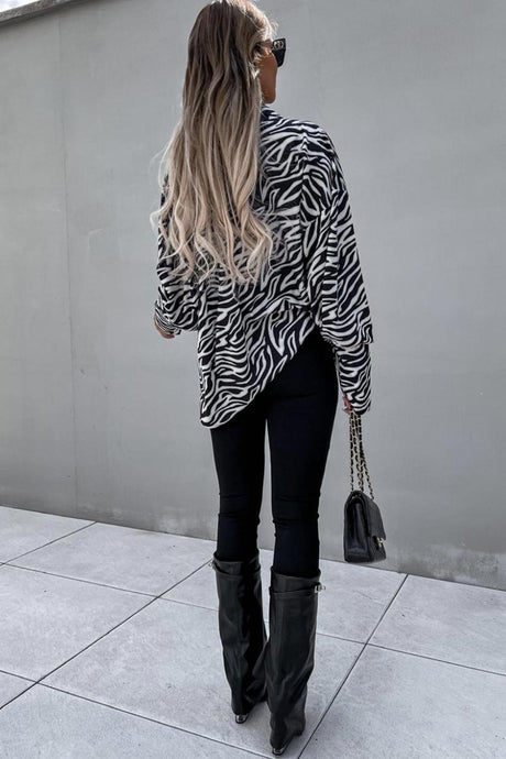 Arolora zebra-long-sleeve-shirt