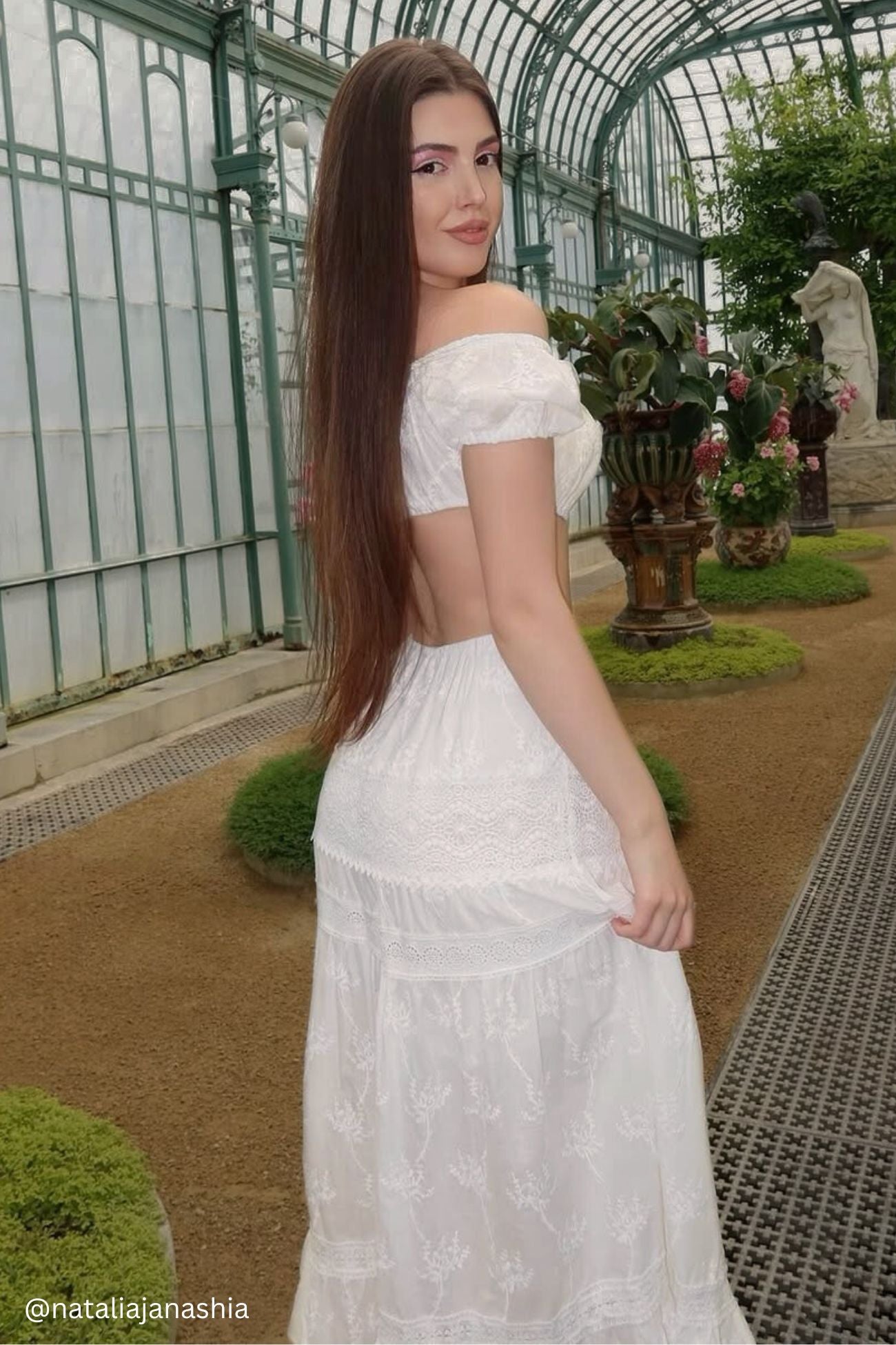 [MONOHA] / ☆ 25SS Mesh lace skirt / ivory 11705761_2412851.jpg?w=294